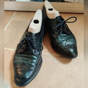 Vintage Women's Leather Wingtips - Black and Emerald Green